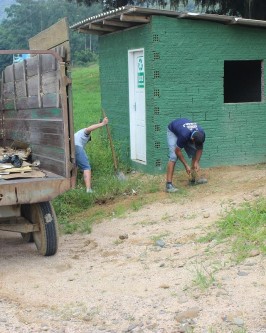 Descarte errado de lixo revolta, novamente, comunidade de São Ludgero - Foto 4