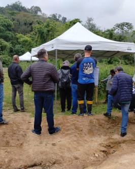 Dia de Campo foi realizado para compartilhar conhecimento sobre o Sistema de Plantio Direto de Hortaliças - Foto 4