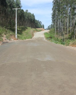 Mais um trecho de pavimentação asfáltica na Estrada Geral da Serrinha - Foto 6