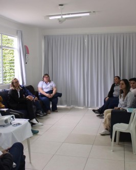 Profissionais da Assistência Social de Rio Fortuna fazem visita técnica ao Cras de São Ludgero - Foto 4