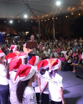 Grande público marcou presença na abertura do Natal Show em São Ludgero - Foto 19