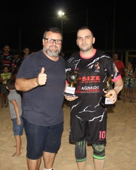 Divina Providência é campeã do 13º Campeonato Municipal de Beach Soccer 2024 - Foto 21