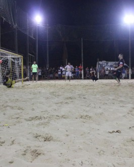Divina Providência é campeã do 13º Campeonato Municipal de Beach Soccer 2024 - Foto 13