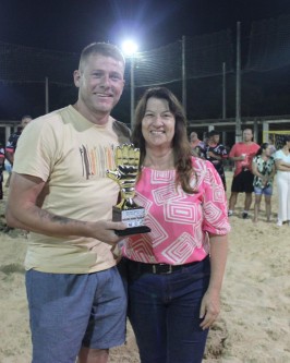 Divina Providência é campeã do 13º Campeonato Municipal de Beach Soccer 2024 - Foto 19