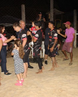 Divina Providência é campeã do 13º Campeonato Municipal de Beach Soccer 2024 - Foto 25
