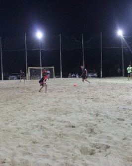 Divina Providência é campeã do 13º Campeonato Municipal de Beach Soccer 2024 - Foto 9