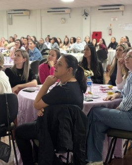 Educação de São Ludgero celebra encerramento de projeto voltado ao bem-estar dos professores - Foto 7 Educação de São Ludgero celebra encerramento de projeto voltado ao bem-estar dos professores - Foto 7