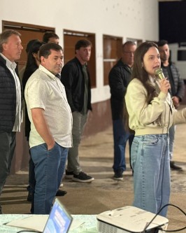 Prefeitura de São Ludgero assina Ordem de Serviço para pavimentação asfáltica na comunidade de Rio Pinheiros - Foto 18 Prefeitura de São Ludgero assina Ordem de Serviço para pavimentação asfáltica na comunidade de Rio Pinheiros - Foto 18