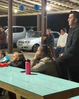 Prefeitura de São Ludgero assina Ordem de Serviço para pavimentação asfáltica na comunidade de Rio Pinheiros - Foto 21 Prefeitura de São Ludgero assina Ordem de Serviço para pavimentação asfáltica na comunidade de Rio Pinheiros - Foto 21