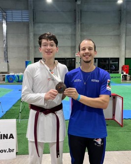 São Ludgero conquista medalha histórica no Taekwondo nos JASC 2025 - Foto 3 São Ludgero conquista medalha histórica no Taekwondo nos JASC 2025 - Foto 3