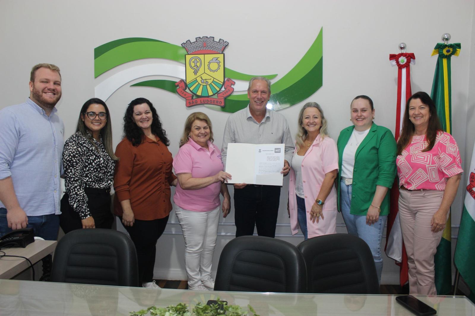 Gestão Municipal assinou mais de R$ 300.000,00 em termos de fomento para auxiliar entidades