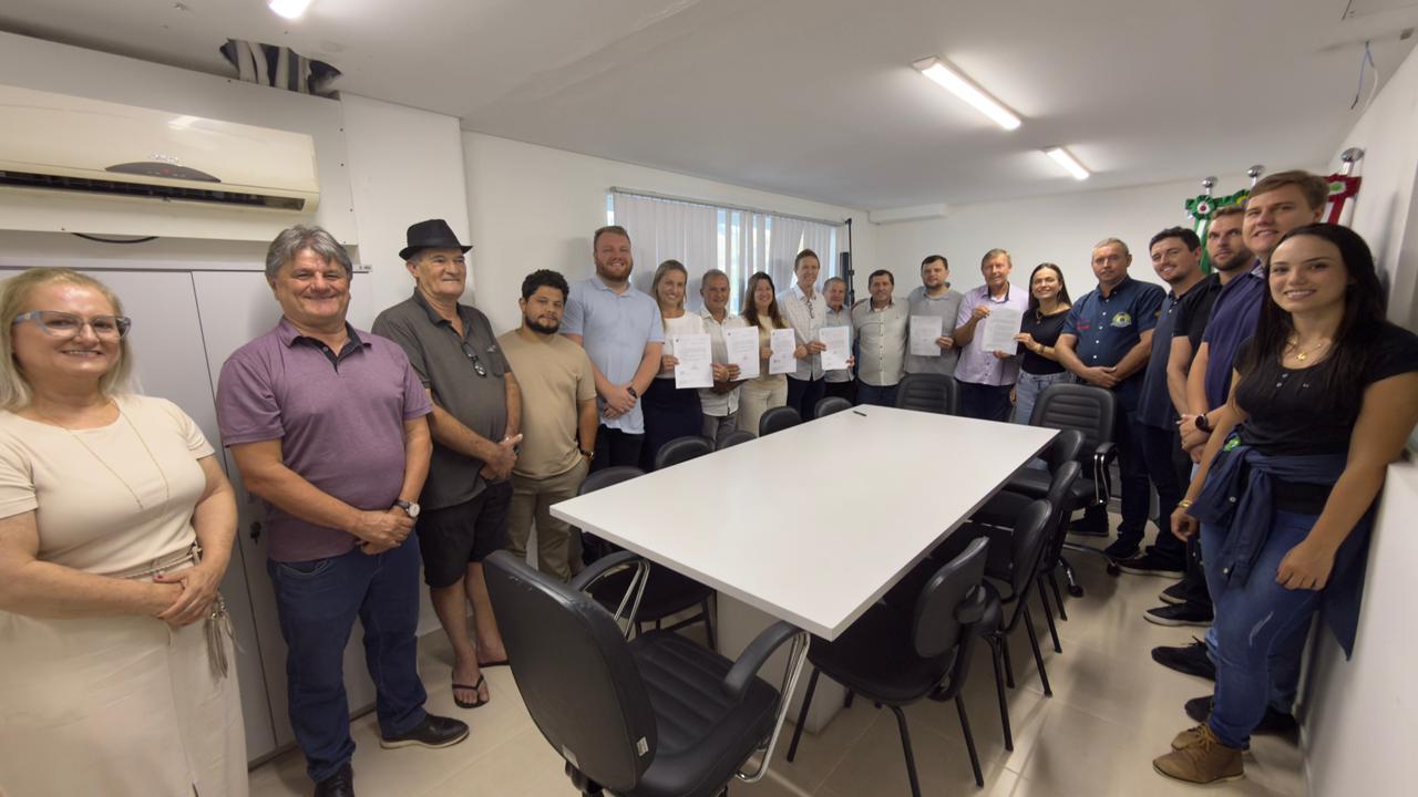 São Ludgero recebe R$ 2,45 milhões em emendas parlamentares para educação, lazer e saúde