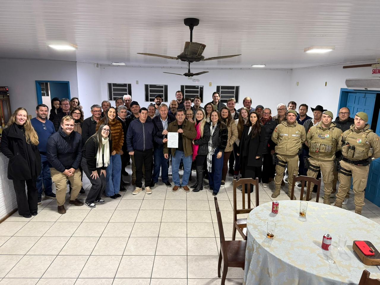 Prefeitura de São Ludgero assina Ordem de Serviço para pavimentação asfáltica da Estrada Roberto Becker