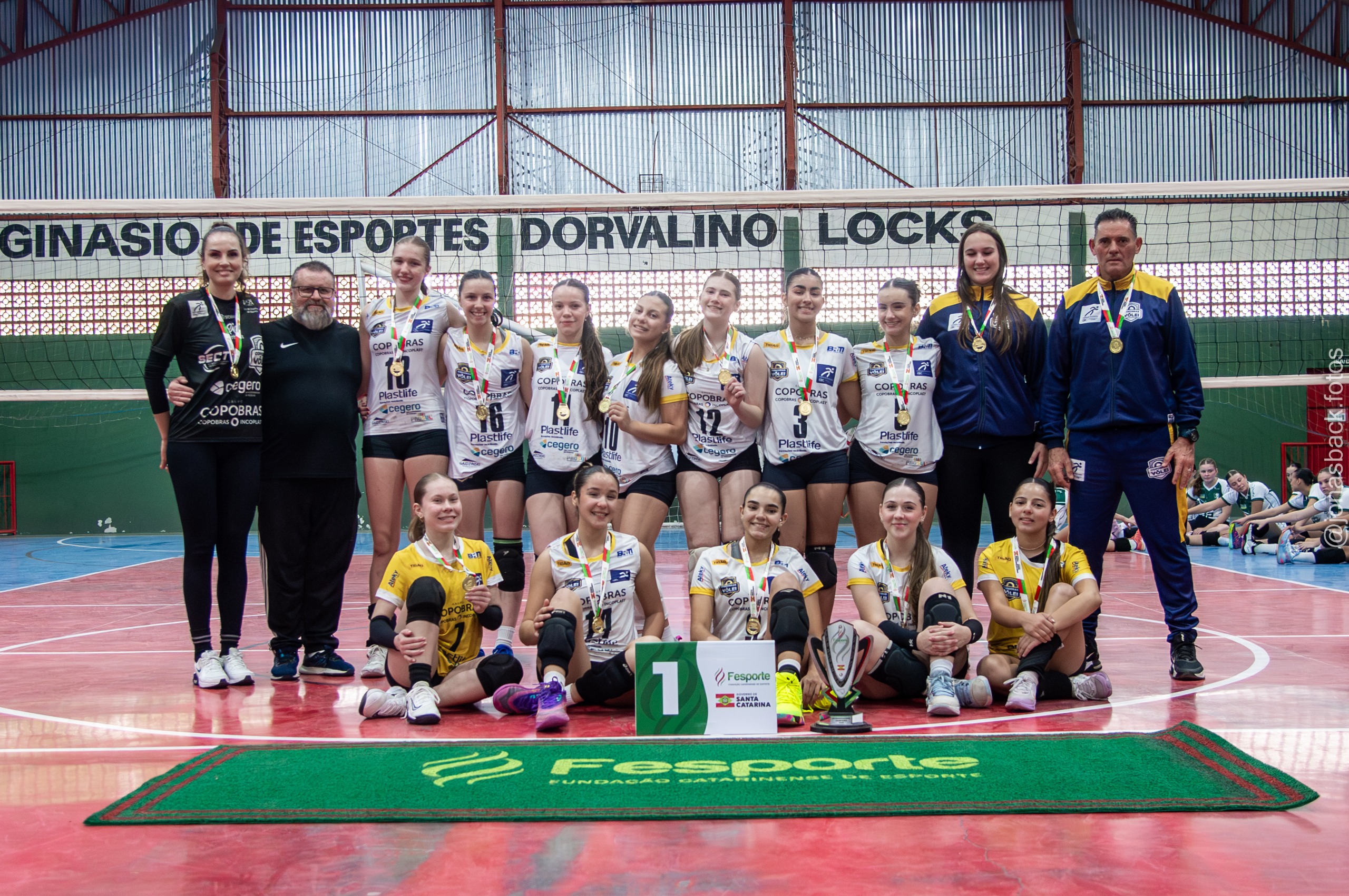Voleibol Feminino de São Ludgero conquista o primeiro lugar na classificação geral da OLESC