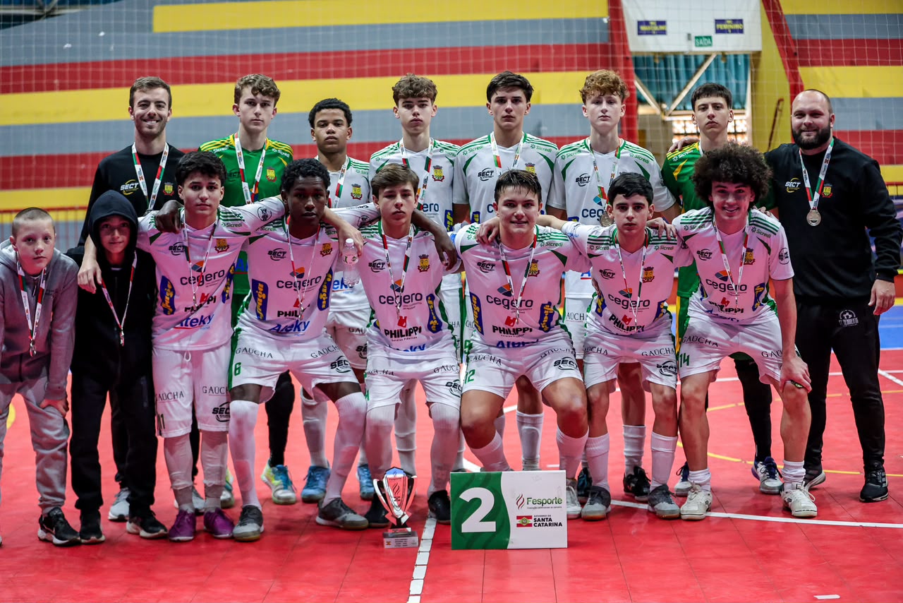 Futsal Masculino de São Ludgero conquista vice-campeonato regional e garante vaga inédita no Estadual da OLESC