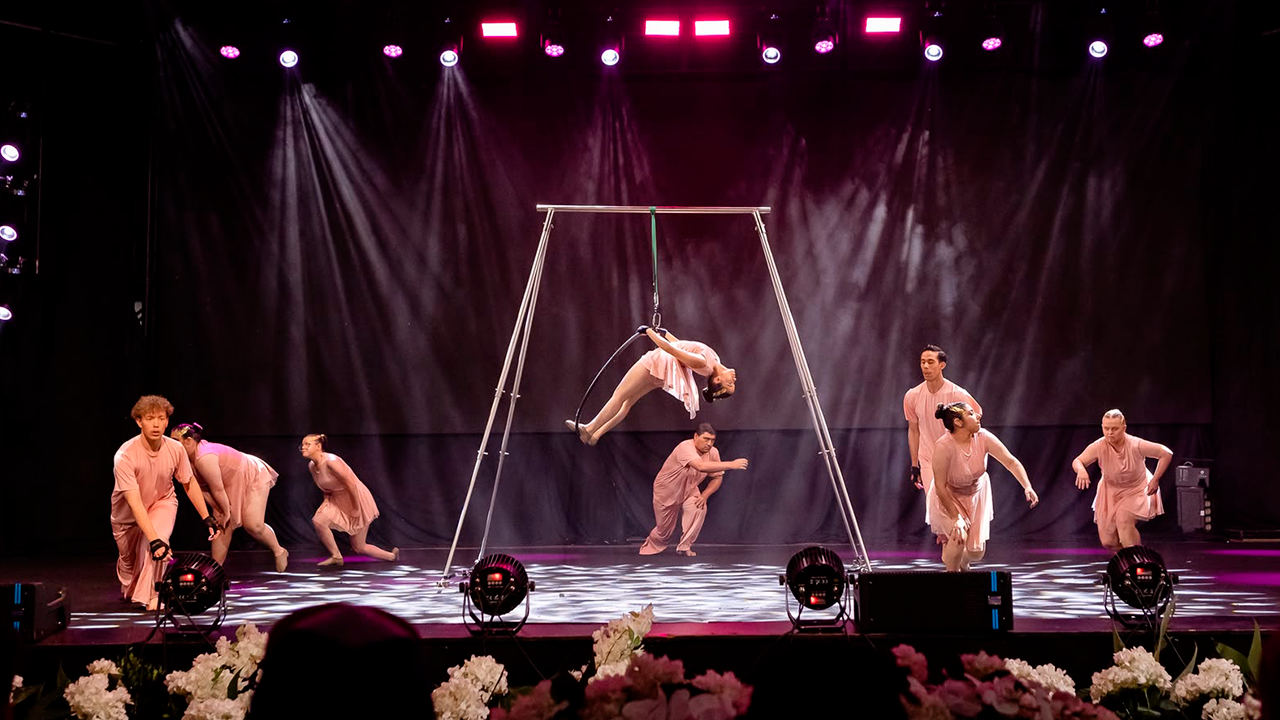 APAE de São Ludgero faz história, conquista título estadual duplo no Festival Nossa Arte e vai representar Santa Catarina no nacional
